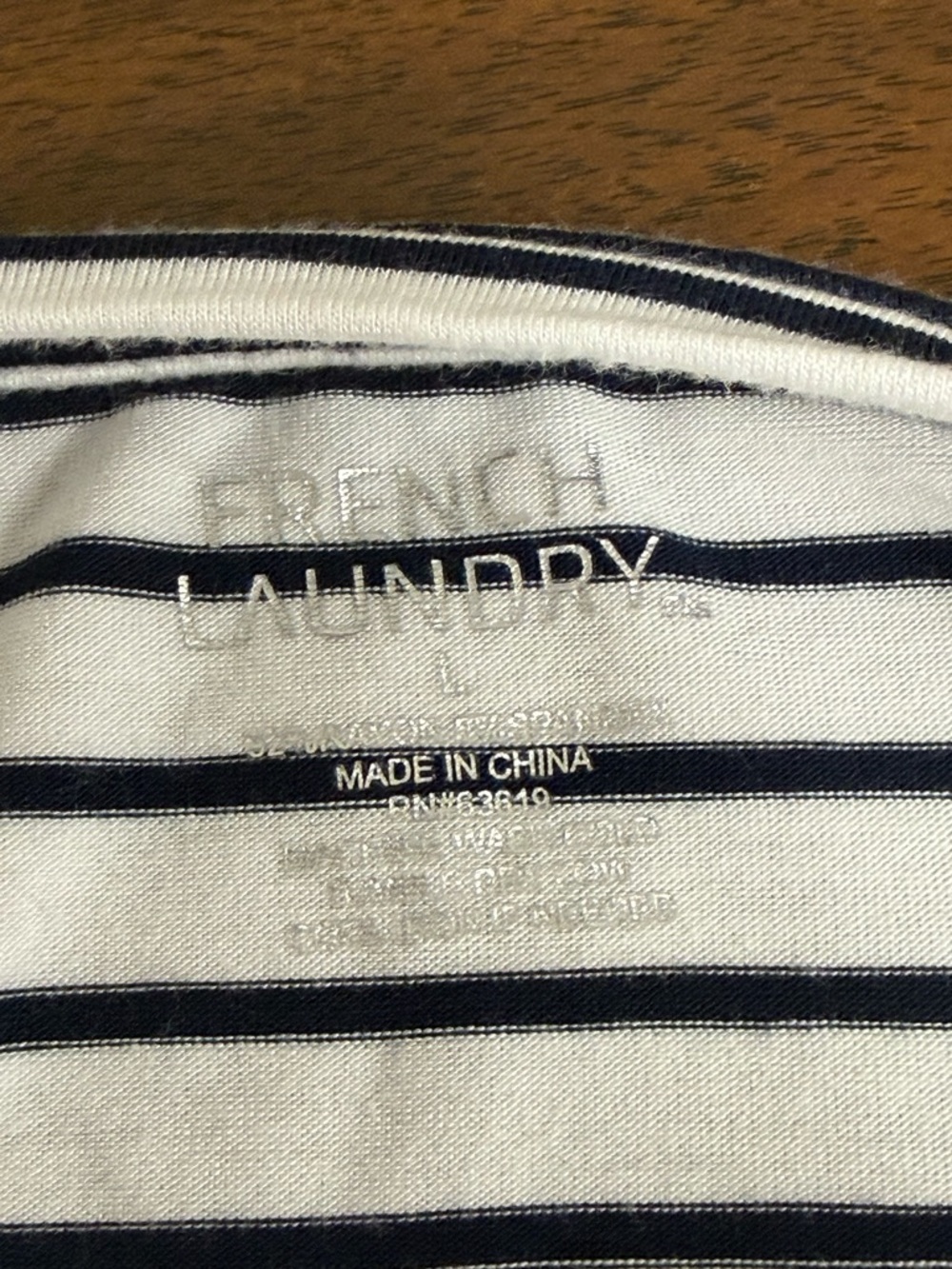 French Laundry Striped Tee Navy White Short Sleeve Classic Casual Top L - Picture 7 of 8